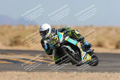 media/Mar-22-2025-CVMA (Sat) [[462c0ffedb]]/Race 13-Amateur Supersport Middleweight/